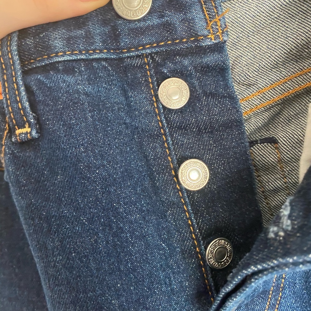Levi’s Jeans - Picture 5 of 7